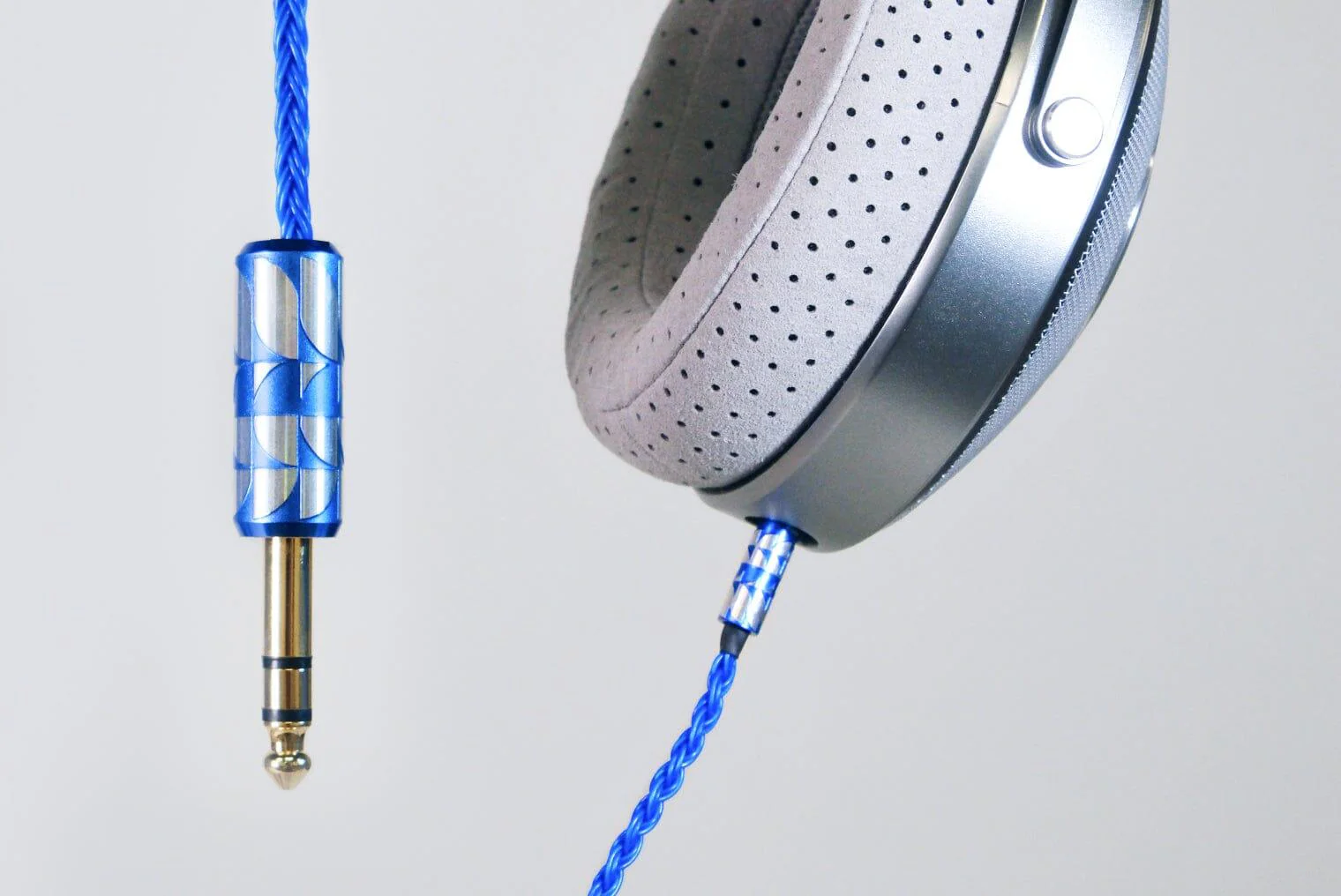 Etched Headphone Cable - Image 4